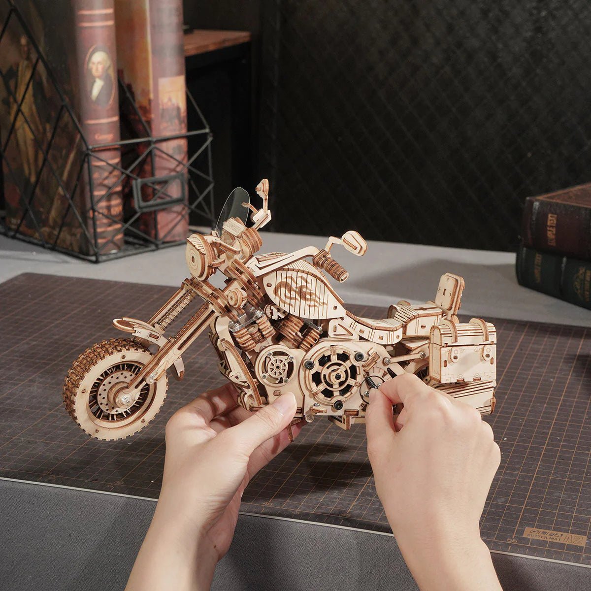 3D Wooden Model Kit | Cruiser Motorcycle (RK026e) – Wooden constructors | Varvikas.Shop