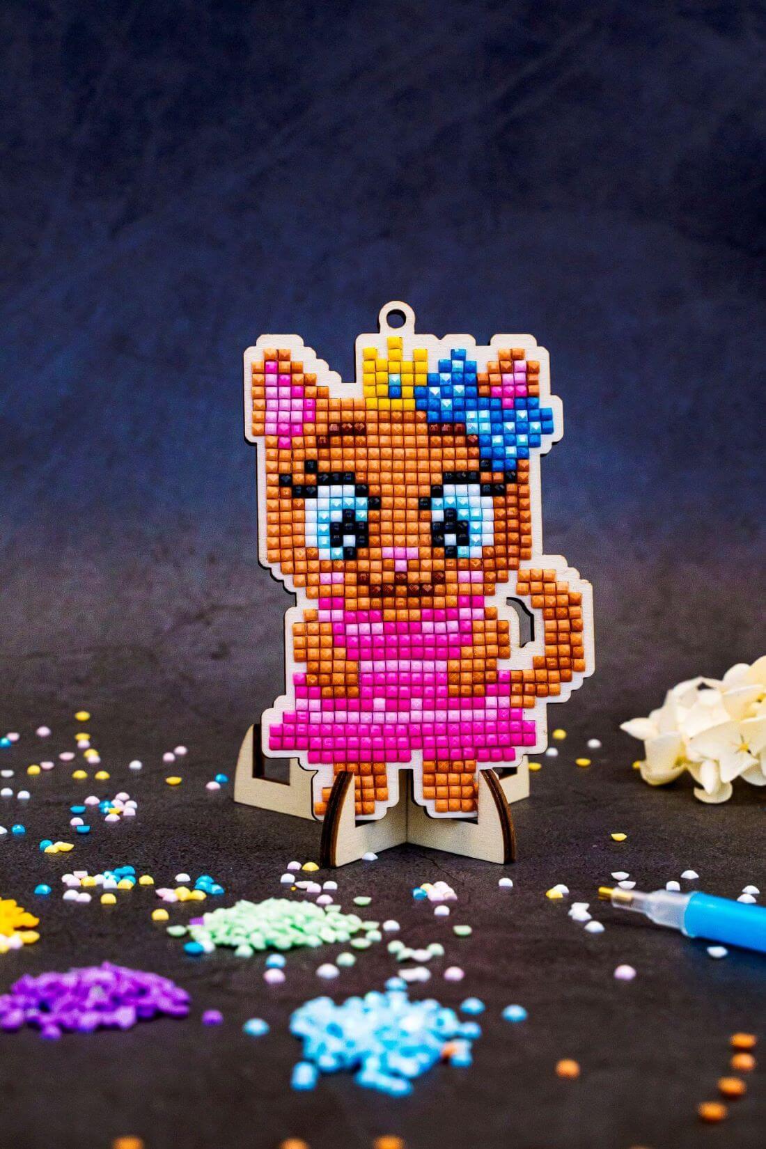 5D Diamond Painting 12.5x12.5 cm | Pendant Princess Murka | Wooden Base (U07e) – Diamond painting | Varvikas.Shop