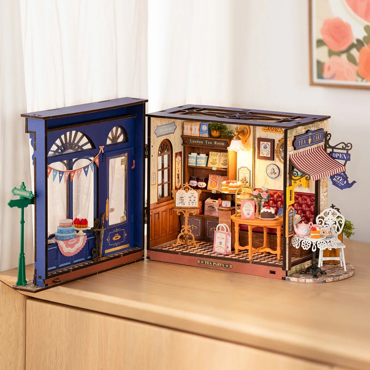 DIY Miniature House Kit (RoomBox), Leisure Time Tea Room (DG171e)