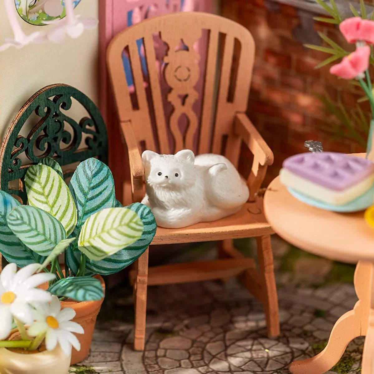 DIY Miniature House Kit (RoomBox) | Fancy Tea Yard (RDS025e) – Roombox | Varvikas.Shop