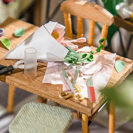 DIY Miniature House Kit (RoomBox) | Flower Shop (RB014e) – Roombox | Varvikas.Shop