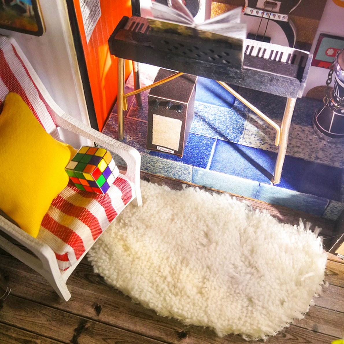 DIY Miniature House Kit (RoomBox) | Kevin's Studio (RB011e) – Roombox | Varvikas.Shop
