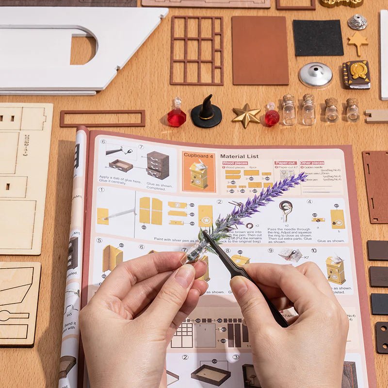 DIY Miniature House Kit (RoomBox) | Kiki's Magic Emporium (RB016e) – Roombox | Varvikas.Shop