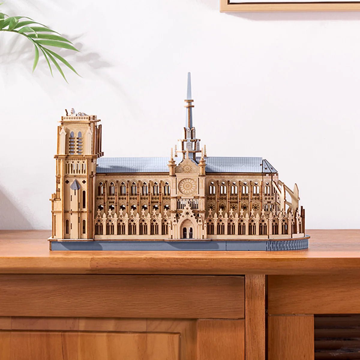 TG511e - Paris Cathedral – Wooden constructors | Varvikas.Shop