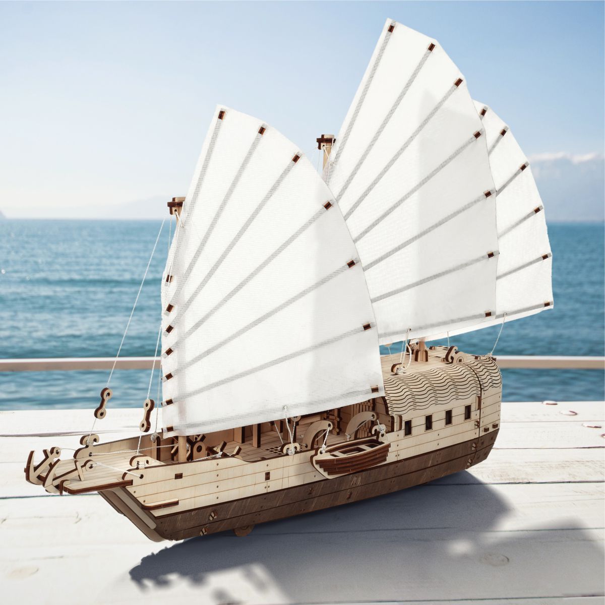 Wooden constructor - BEW004e - Djong – Wooden constructors | Varvikas.Shop