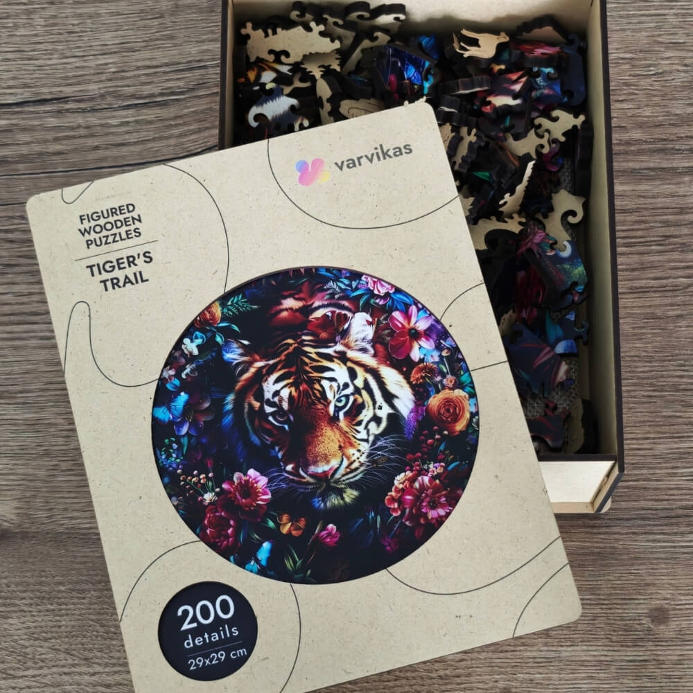 Wooden Jigsaw Puzzle 200 pcs | Tiger's Trail (PW043e) – Wooden puzzles | Varvikas.Shop