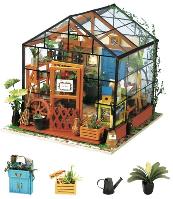 DIY Wall Hanging Miniature House Kit - Roombox - RB003e - Cathy's flower house Image https://storage.yandexcloud.net/protsvetnoy-media/19684/RB003e_size.jpg