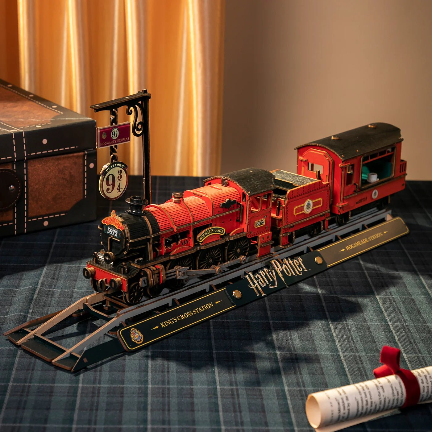 3D Wooden Mechanical Puzzle Kit, Hogwarts Express (1612) – Wooden constructors | Varvikas