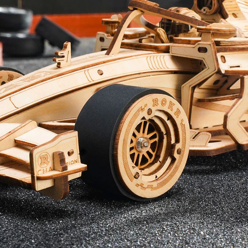 3D Wooden Mechanical Puzzle Kit, Racing Car (RK024e) – Wooden constructors | Varvikas