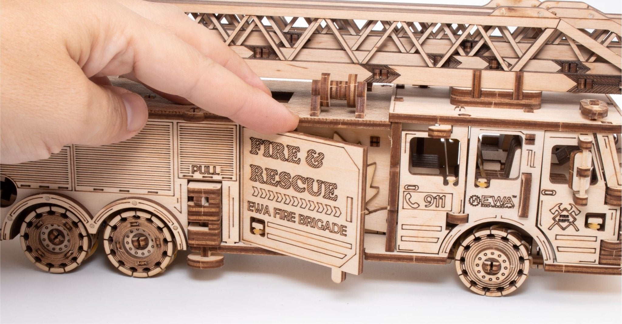 3D Wooden Model Kit | Fire Truck (BEW009e) – Wooden constructors | Varvikas.Shop