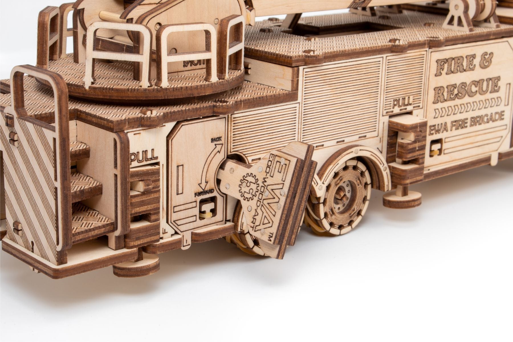 3D Wooden Model Kit | Fire Truck (BEW009e) – Wooden constructors | Varvikas.Shop