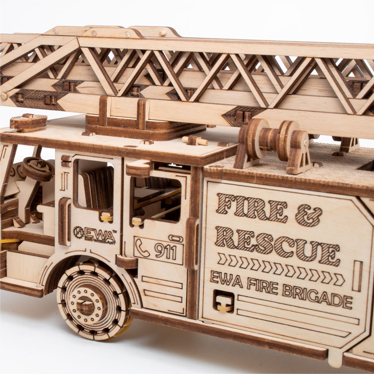 3D Wooden Model Kit | Fire Truck (BEW009e) – Wooden constructors | Varvikas.Shop