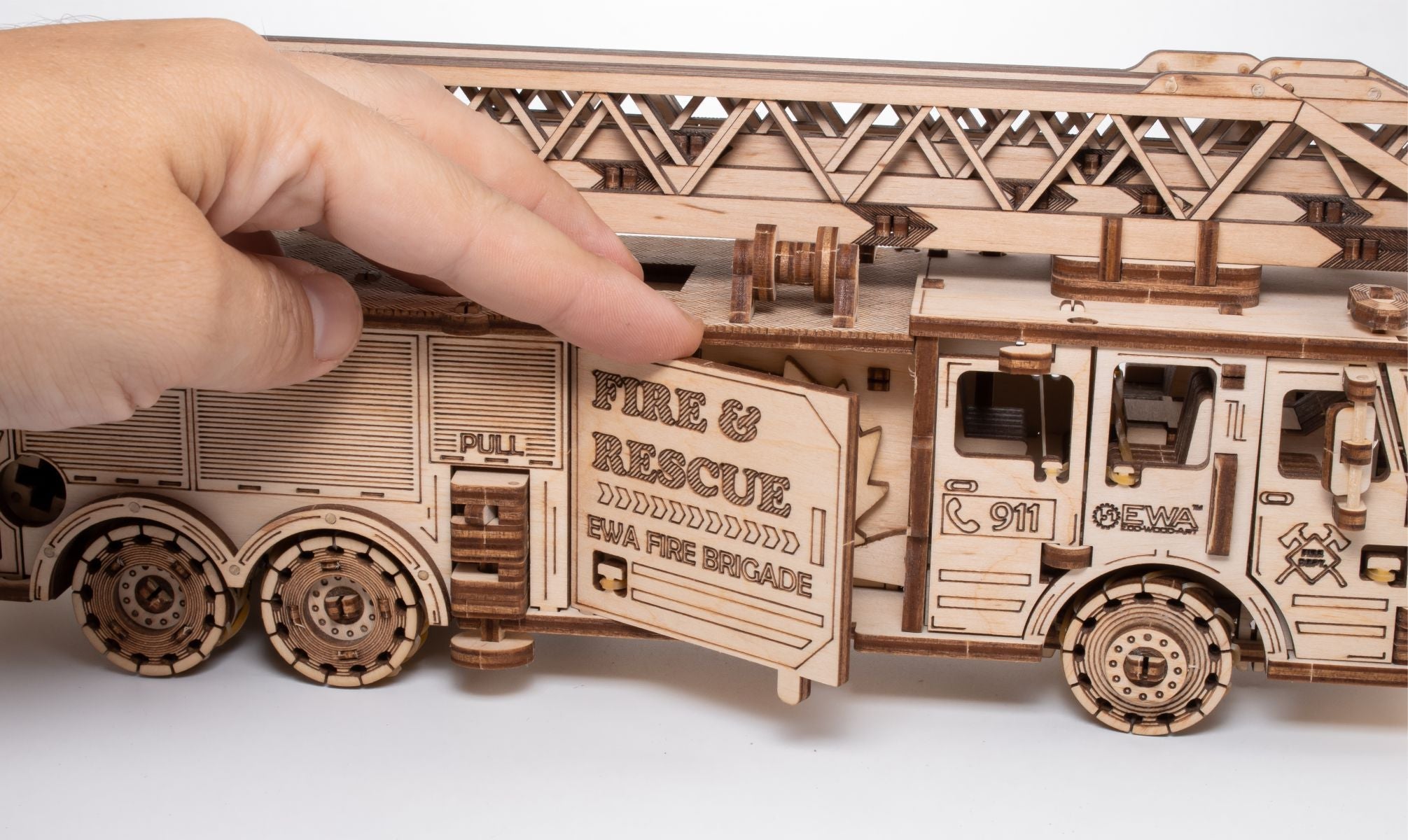 3D Wooden Model Kit | Fire Truck (BEW009e) – Wooden constructors | Varvikas.Shop