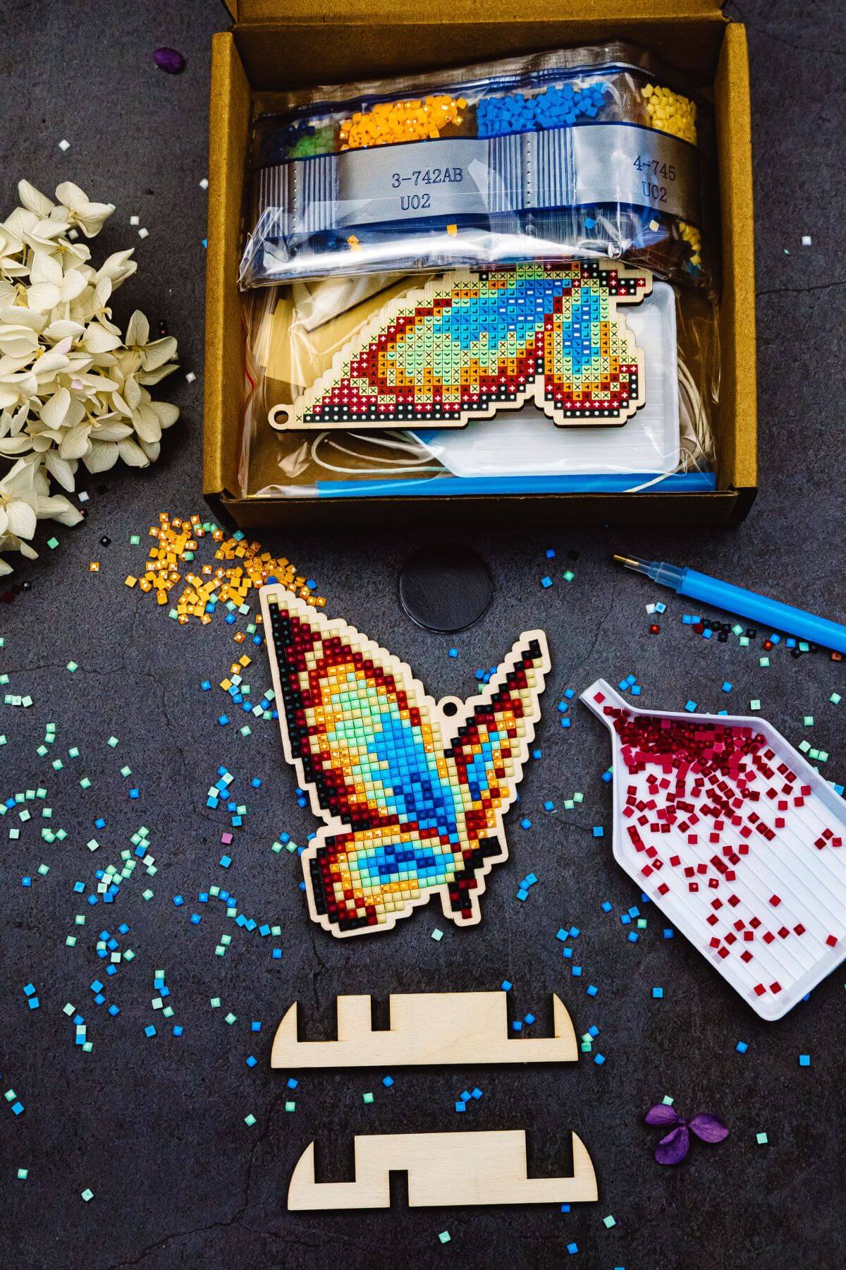 5D Diamond Painting 12.5x12.5 cm | Pendant Blue Batterfly | Wooden Base (U02e) – Diamond painting | Varvikas.Shop