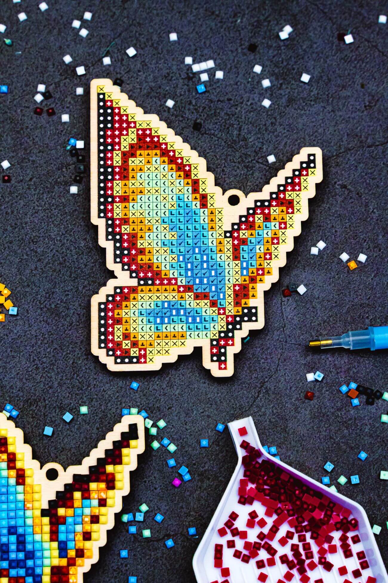 5D Diamond Painting 12.5x12.5 cm | Pendant Blue Batterfly | Wooden Base (U02e) – Diamond painting | Varvikas.Shop