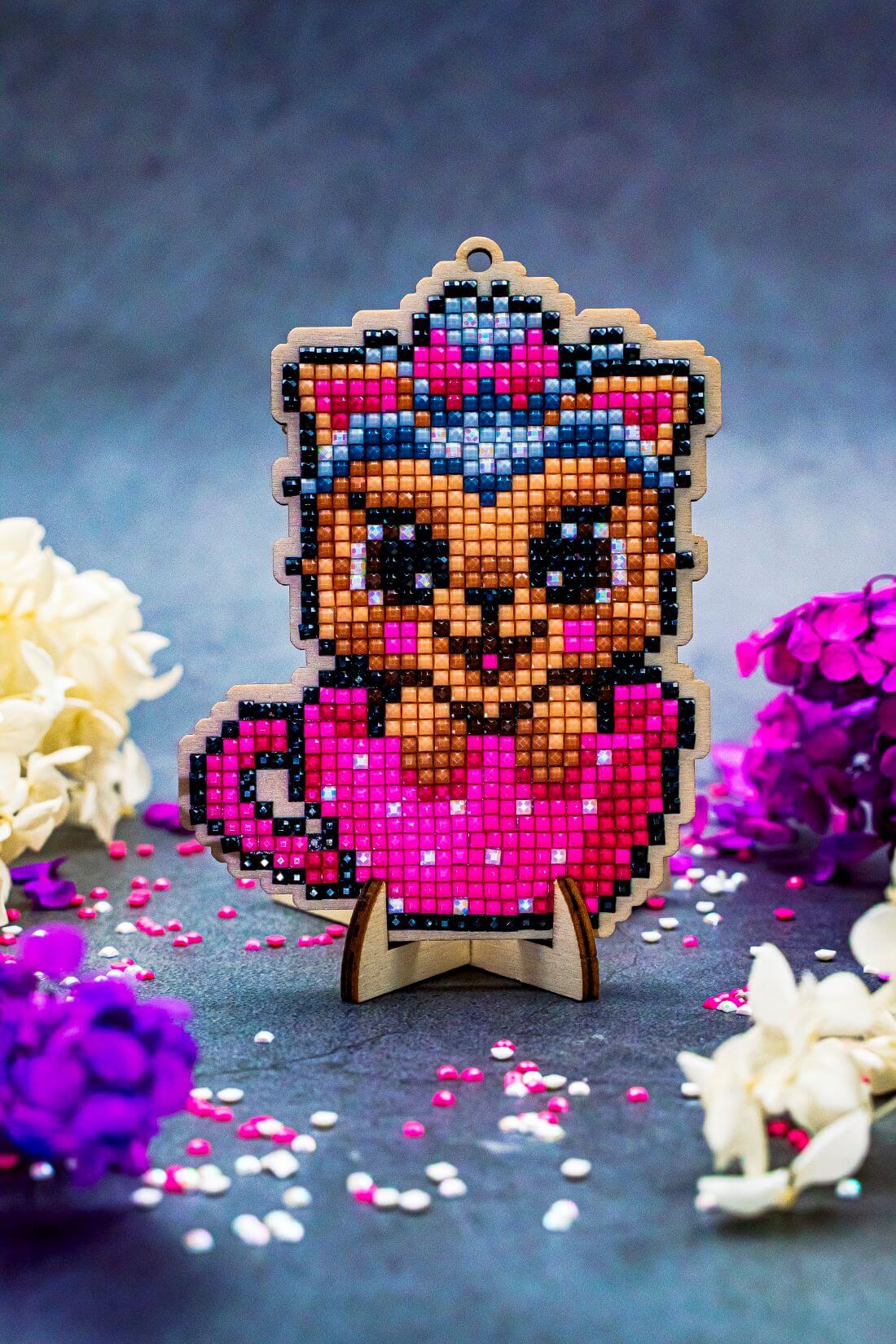 5D Diamond Painting 12.5x12.5 cm | Pendant Cute puppy in a cup | Wooden Base (U15e) – Diamond painting | Varvikas.Shop