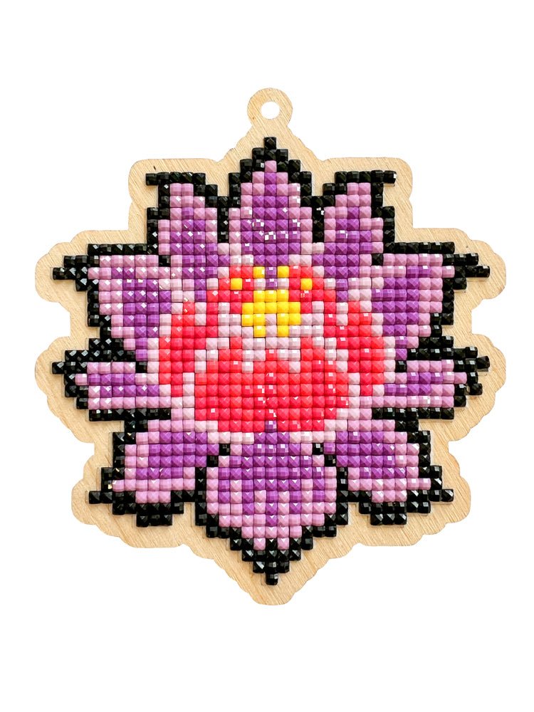 5D Diamond Painting 12.5x12.5 cm | Pendant Magic lotus | Wooden Base (U0139e) – Diamond painting | Varvikas.Shop
