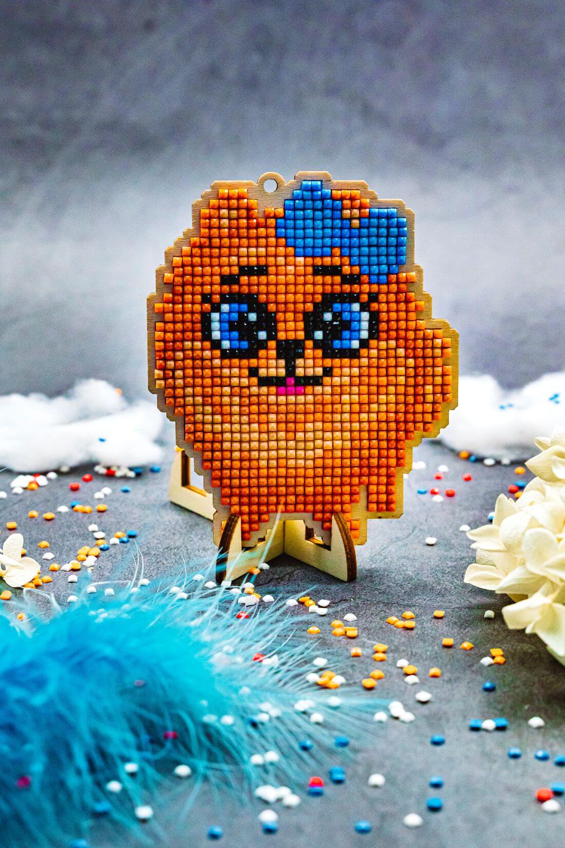 5D Diamond Painting 12.5x12.5 cm | Pendant Red spits | Wooden Base (U14e) – Diamond painting | Varvikas.Shop