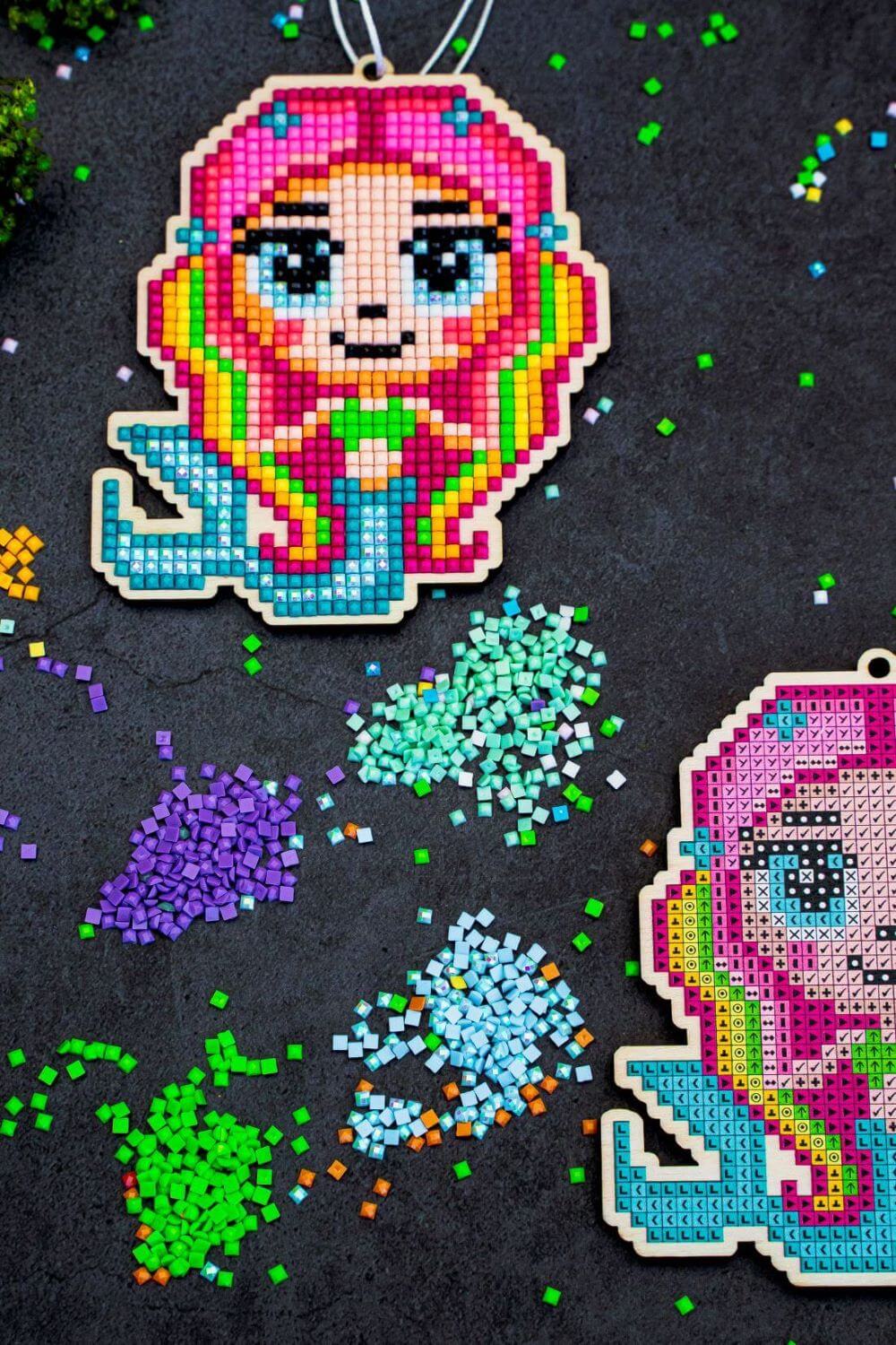 5D Diamond Painting 12.5x12.5 cm | Pendant The Litlle Mermaid | Wooden Base (U23e) – Diamond painting | Varvikas.Shop