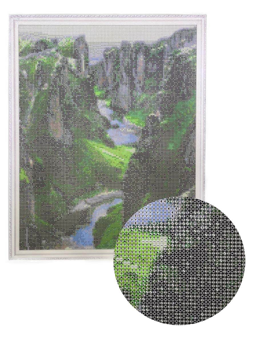 5D Diamond Painting 40x50 cm | Green Cliffs (LG301e) – Diamond painting | Varvikas.Shop