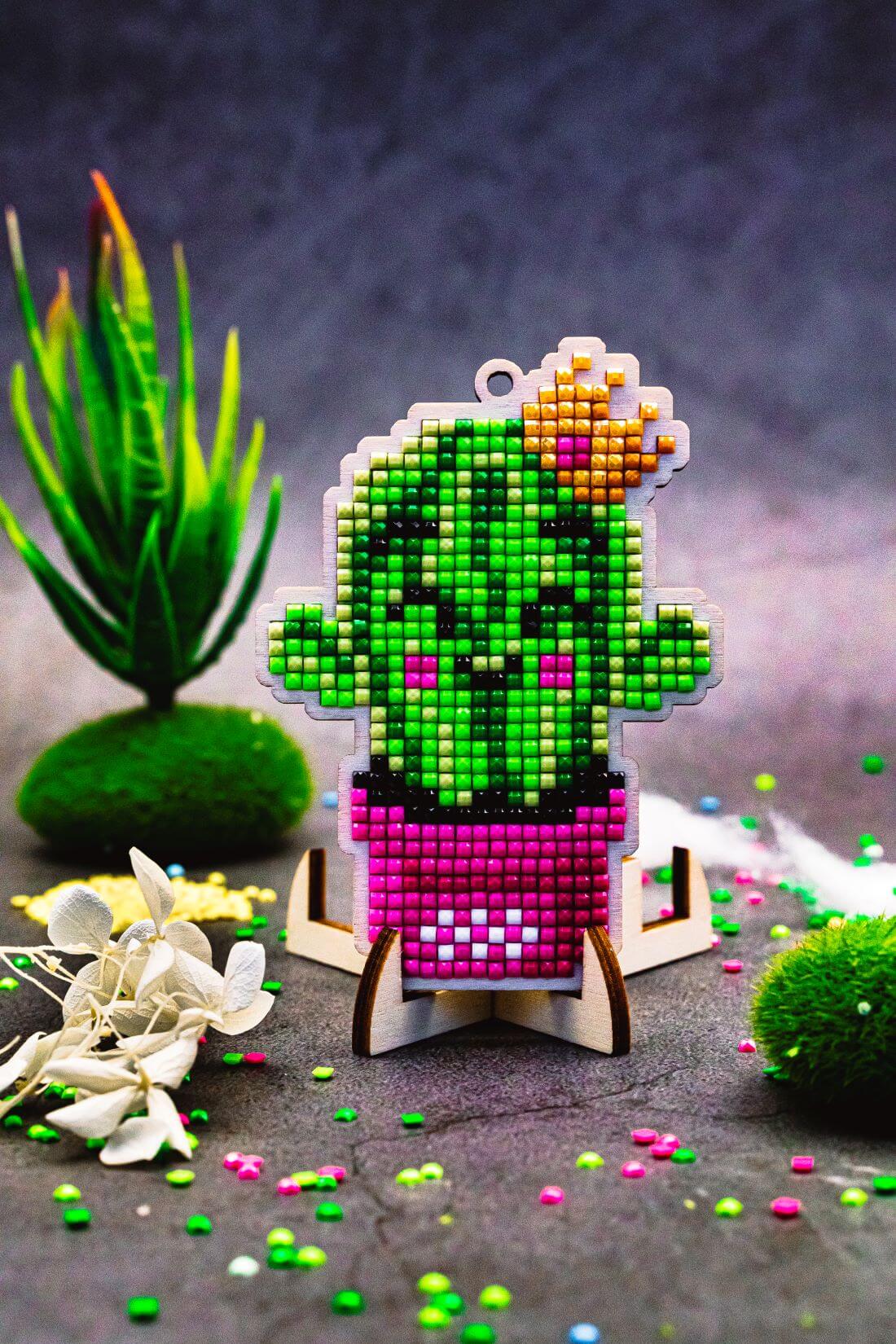 Diamond painting - U04e - Pendant "Cactus princess" Image 2