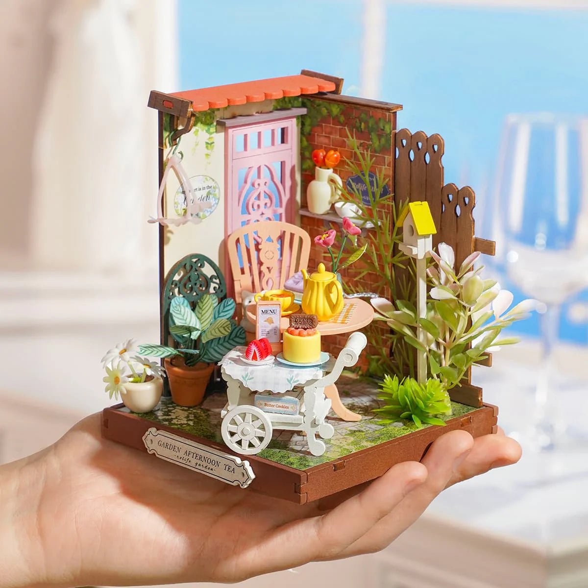 DIY Miniature House Kit (RoomBox) | Fancy Tea Yard (RDS025e) – Roombox | Varvikas.Shop