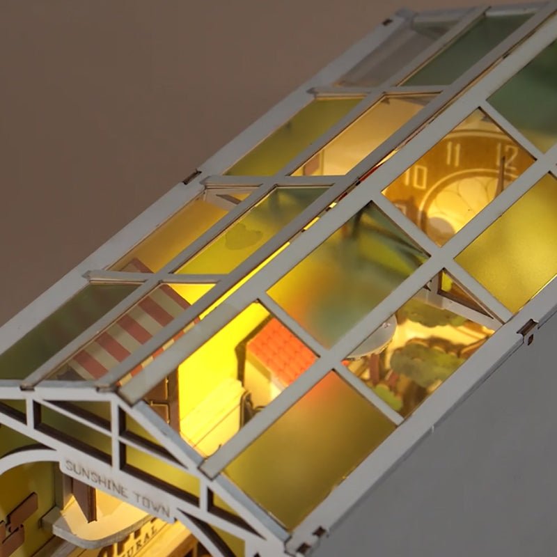 DIY Miniature House Kit (RoomBox) | Sunshine Town (RDS007e) – Roombox | Varvikas.Shop